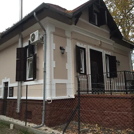 Maison d'hôtes Smeraldo Kastely Szallo